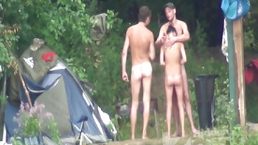 Всички дупки porno vazrasni зейнаха на Дий Уилямс от пластмасови вибратори и секс играчки