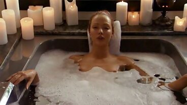 REALITY seks video klipove KINGS PillowHumpers дразнят съквартиранта - Skylar Vox