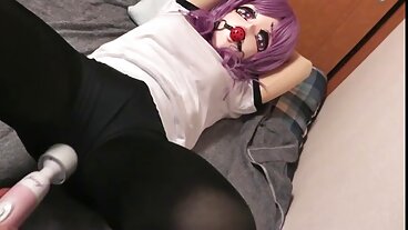 Чешката bezplatni porno klipove аматьорска кукла има перфектно дупе в POV