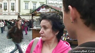 Bi-Couple се нуждае порно с бабички от адвокат BBC, за да се уреди - Лена Пол
