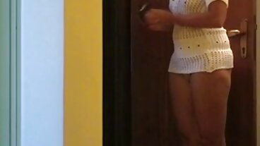 Buxom Mia amatiori porno Khalifa получава свършване на славните си цици