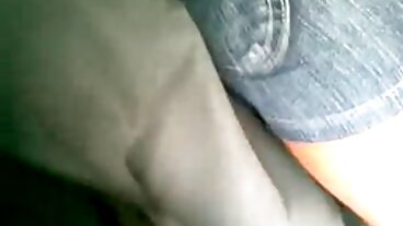 Строен секс филми на живо тийнейджър, който се нуждае от любов няколко пъти на ден