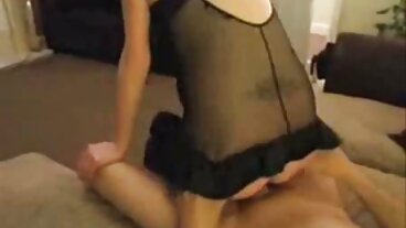 Руски институт: Анален секс в лесбийски клипове кухнята на PornHD